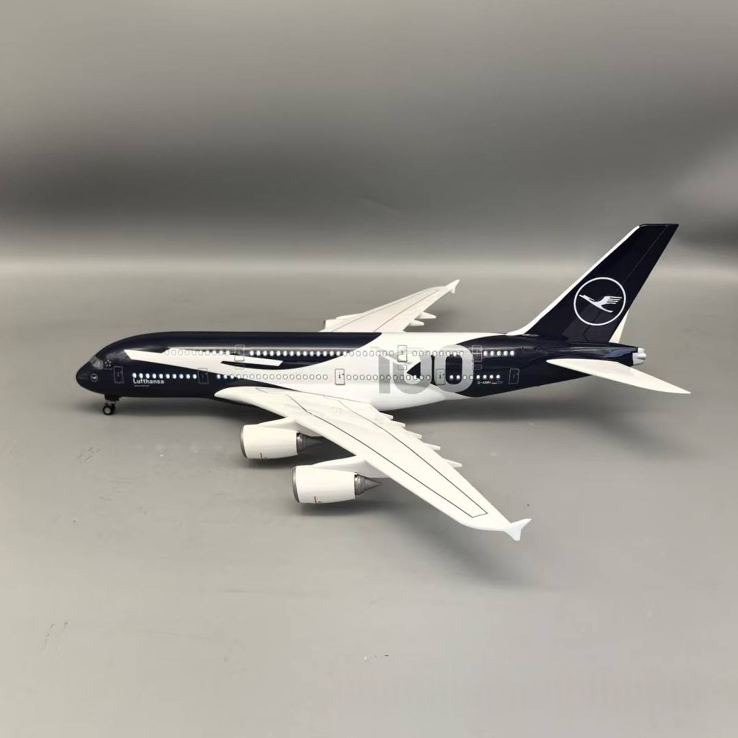 새로운 45cm 루프트한자 A380 100주년 기념 수 - Model Kit New 리뷰 및 가격