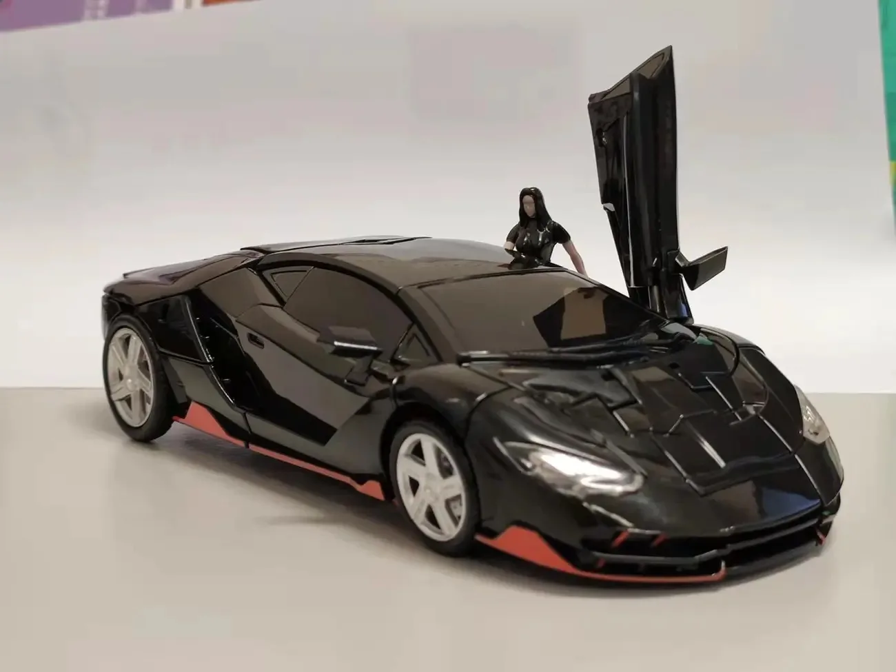 재고 있음 변환 장난감 La Hire Rodimus H - Model Kit Rodimus 리뷰 및 가격
