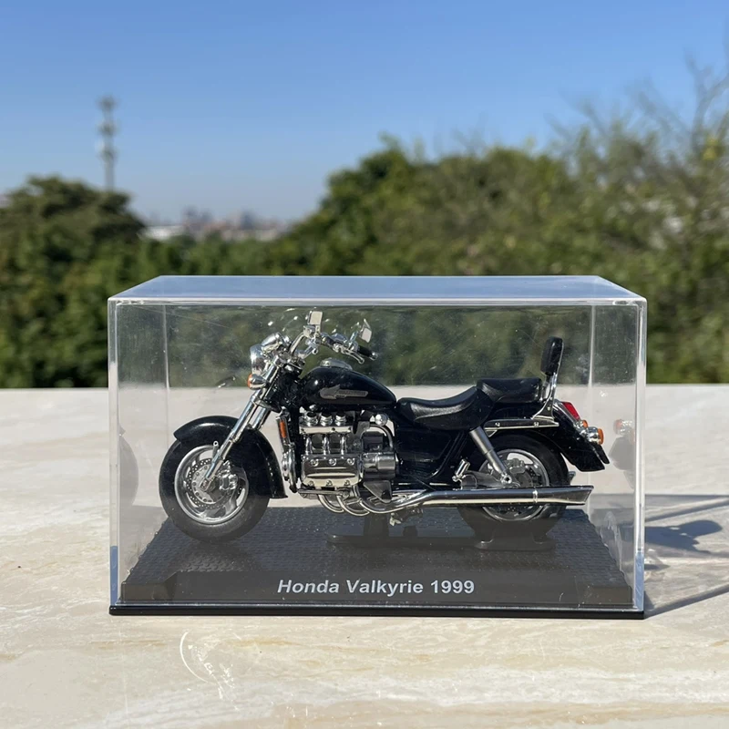 1:18 발키리 1999 합금 투어링 오토바이 모델,  - Model Kit Valkyrie 리뷰 및 가격